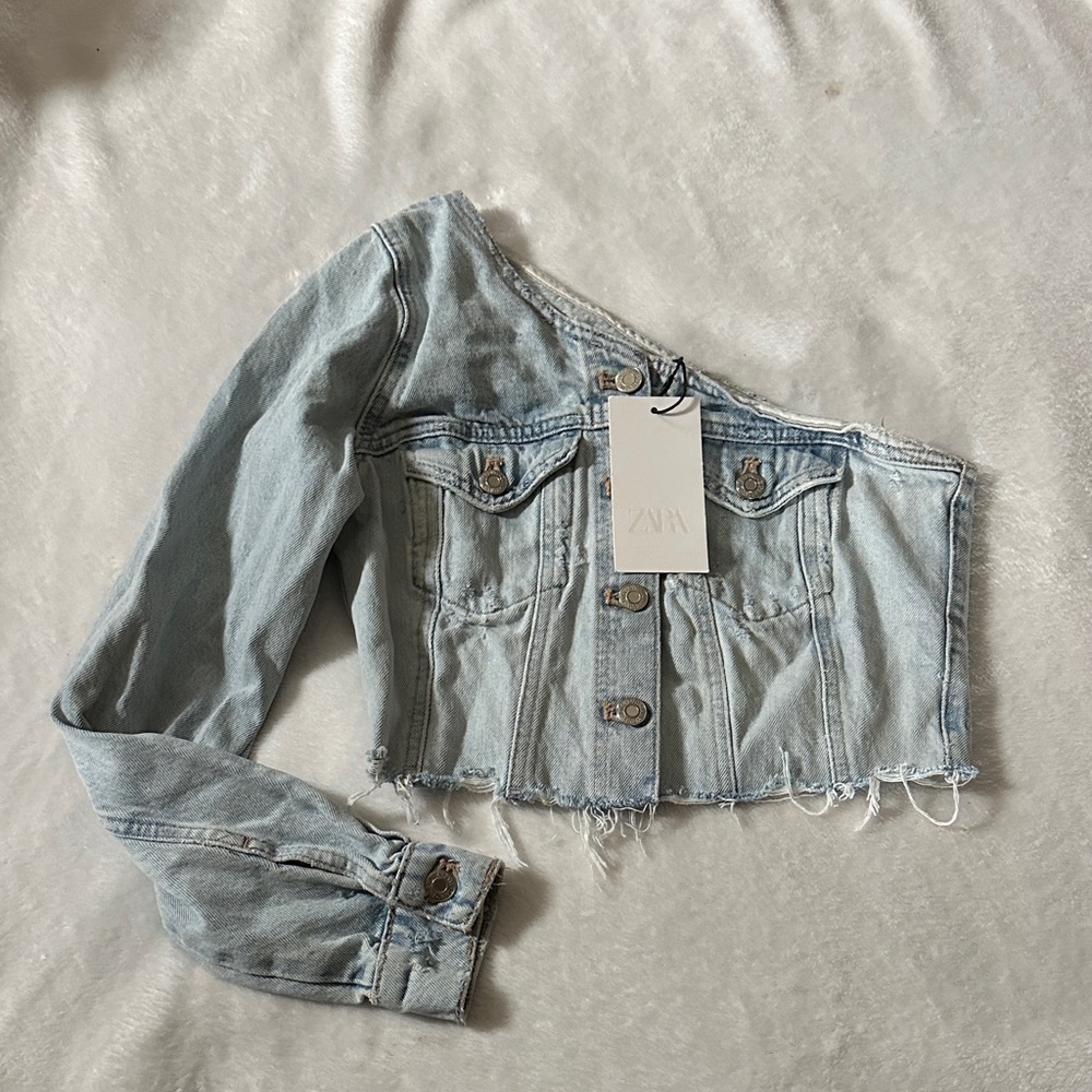 Zara Denim One-Shoulder Jacket in Light Blue New